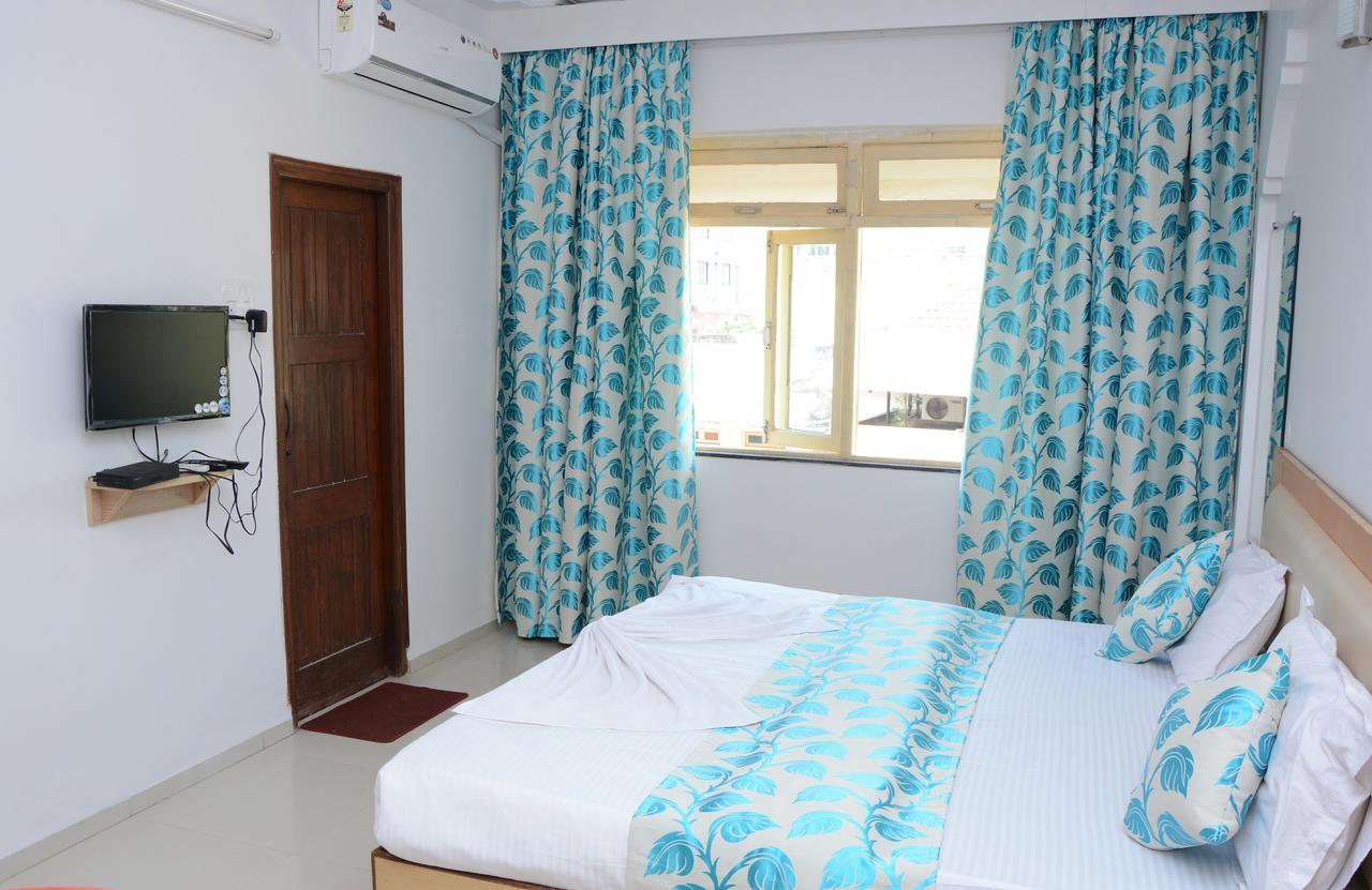 Hotel Sunrise Pangim Exterior foto